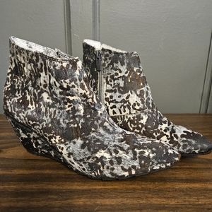 Kenneth Cole Reaction Cow Hide Ankle Boots